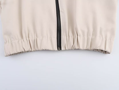 Zweiteiliges Track Suit Set – Beige mit Kontrastlinien
